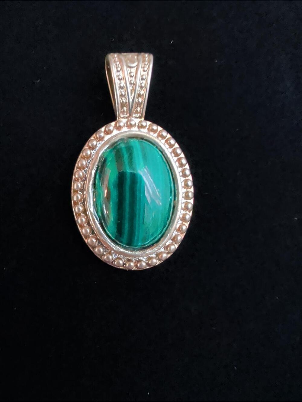 Vintage Silver-Tone Pendant with Green Malachite Stone